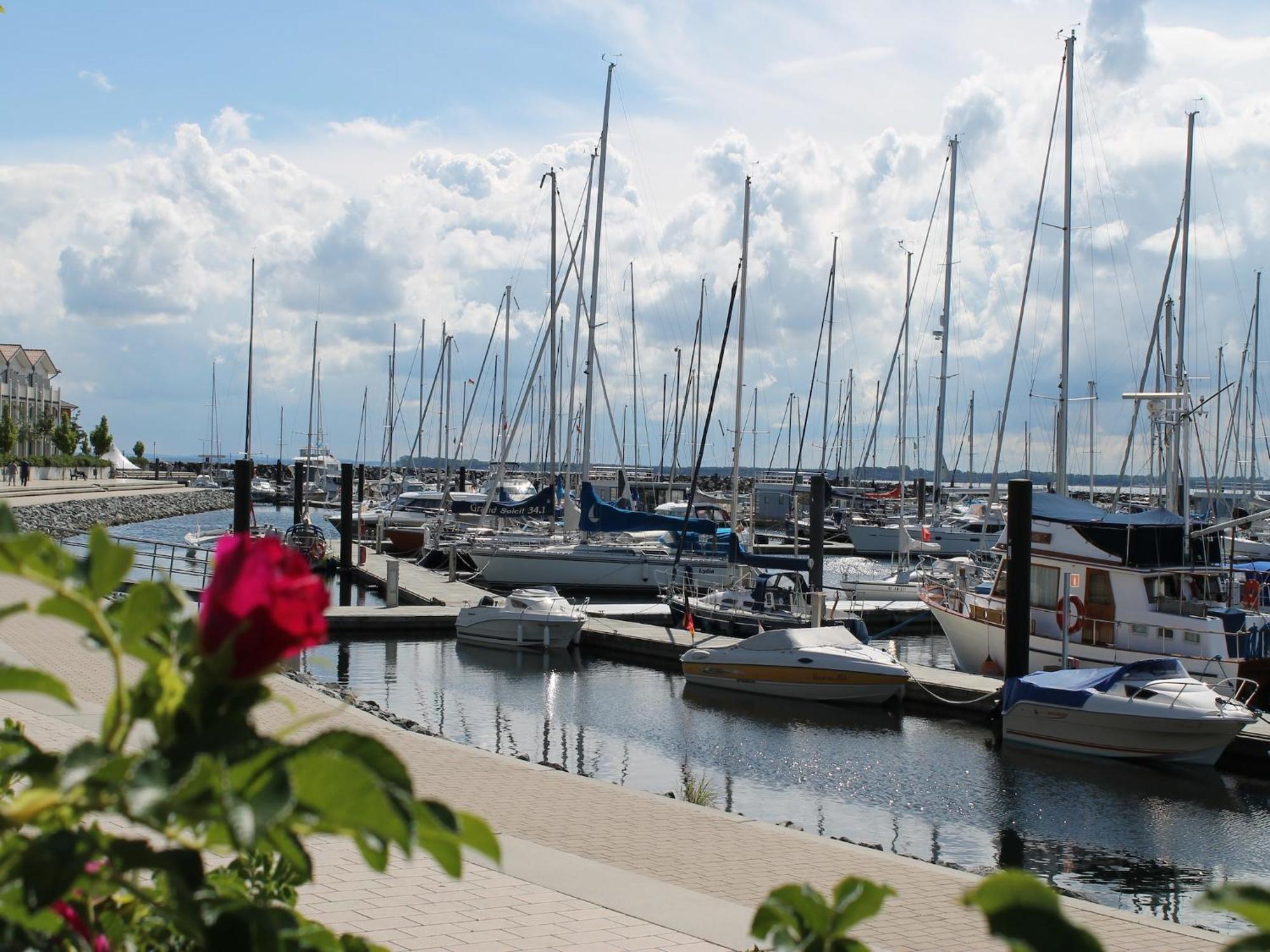 Lovely Bungalow Near Sea In Elmenhorst Kalkhorst 외부 사진