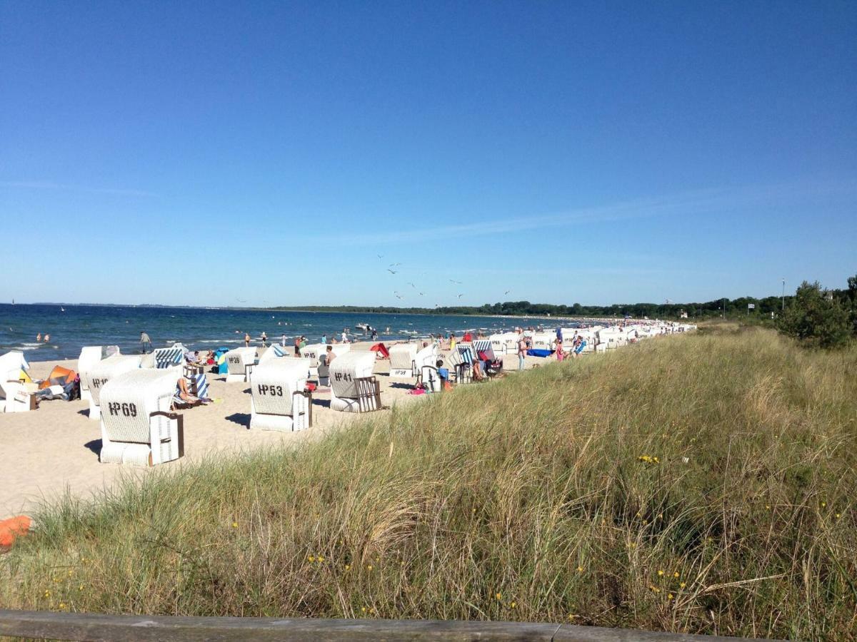 Lovely Bungalow Near Sea In Elmenhorst Kalkhorst 외부 사진